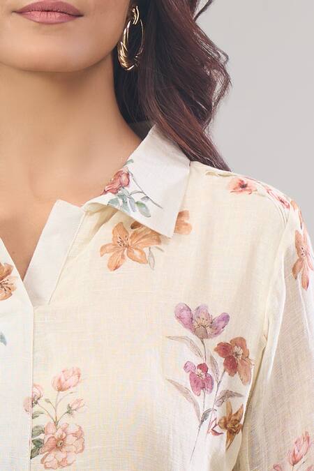 Naintara Bajaj_Off White Cotton, Linen Collared Floral Printed Maxi Dress _at_Aza_Fashions