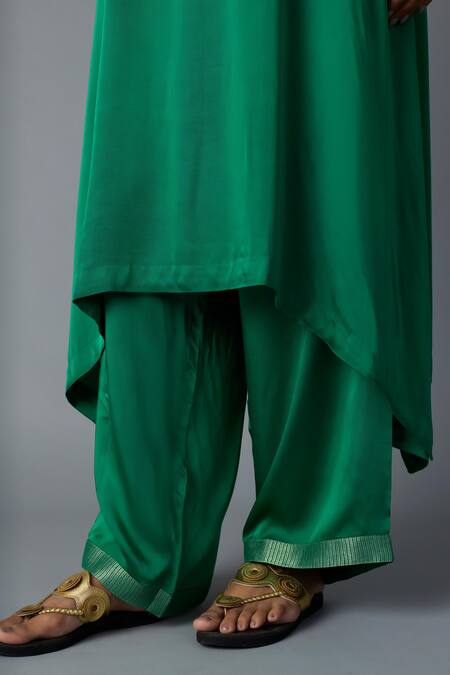 Vasstram_Green Modal, Satin, Silk Zari, Embroidery Round Rasna Banarasi Kurta And Pant Set _Online_at_Aza_Fashions