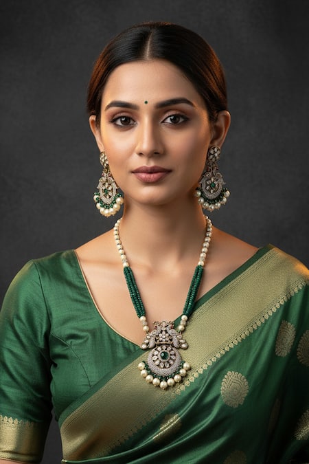 Minaki Antique Finish Pearl & Green Beads Necklace Set 