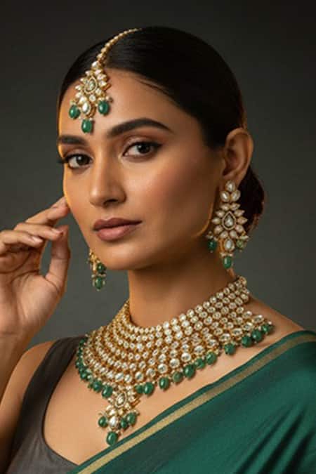 Minaki Kundan Setting & Green Bead Necklace Set