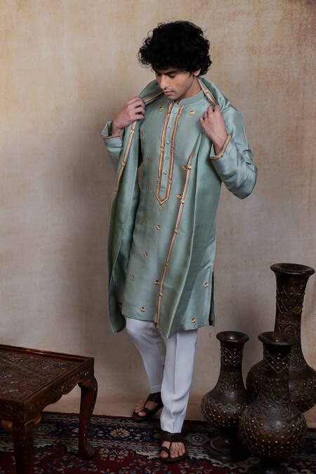 Hilo Design_Olive Green Silk Embroidery Kalika Kurta With Dupatta _at_Aza_Fashions