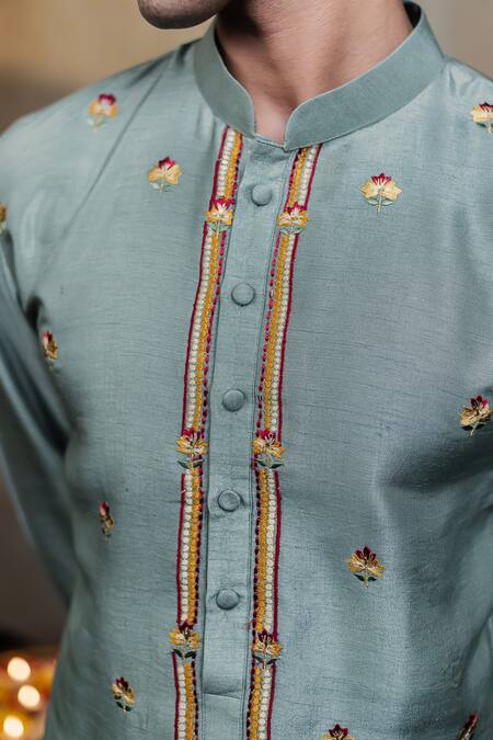 Shop_Hilo Design_Olive Green Silk Embroidery Kalika Kurta With Dupatta 