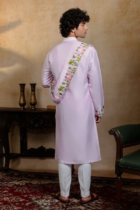 Shop Hilo Design Lavender Silk Embroidery Taruni Hamsa Kurta With Dupatta at Aza Fashions Shop_Hilo Design_Lavender Silk Embroidery Taruni Hamsa Kurta With Dupatta _at_Aza_Fashions
