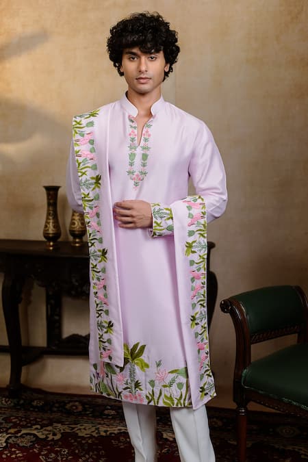 Hilo Design Taruni Hamsa Embrodered Kurta With Dupatta 