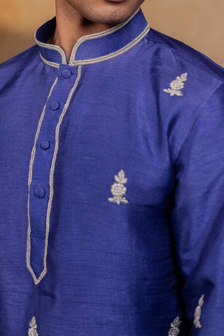 Buy_Hilo Design_Blue Silk Embroidery, Zari Silver Stitches Kurta With Dupatta 