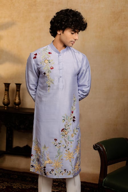 Hilo Design Botanical Bloom Embroidered Kurta 