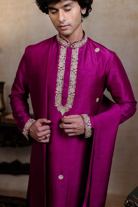 Buy_Hilo Design_Magenta Silk Embroidery, Zari, Metallic Thread Rajyog Kurta With Dupatta _Online_at_Aza_Fashions