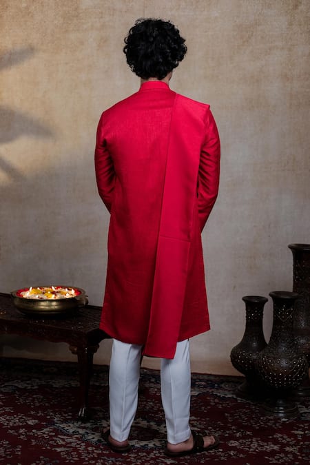 Hilo Design Kumkuma Embroidered Kurta With Dupatta 