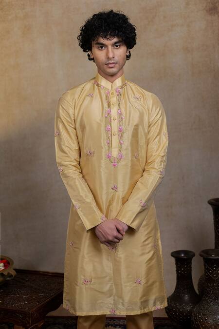 Hilo Design_Gold Silk Embroidery, Zari Padmajaal Pattu Kurta Set _Online_at_Aza_Fashions