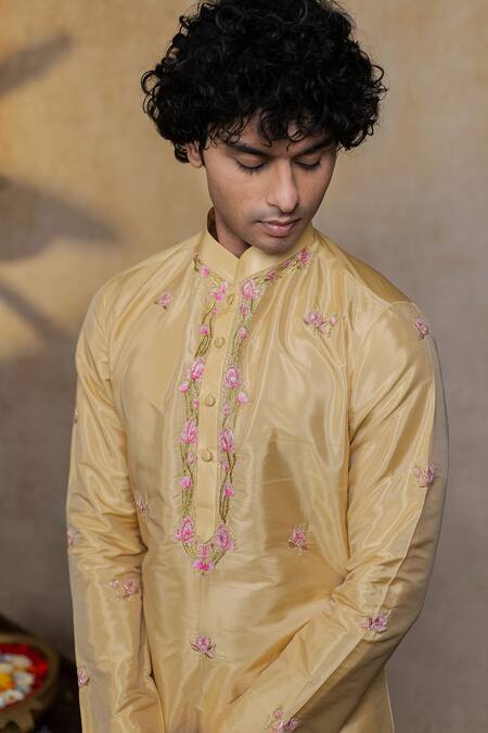 Shop_Hilo Design_Gold Silk Embroidery, Zari Padmajaal Pattu Kurta Set _Online_at_Aza_Fashions
