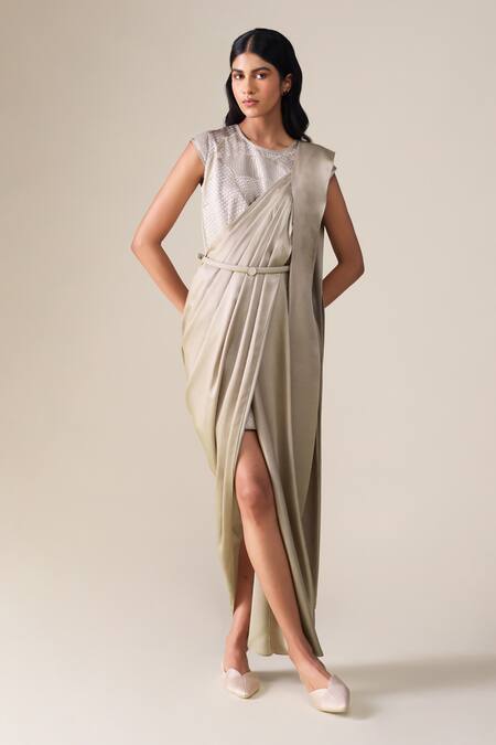 Ampm Imara Chanderi Saree Gown With Belt 