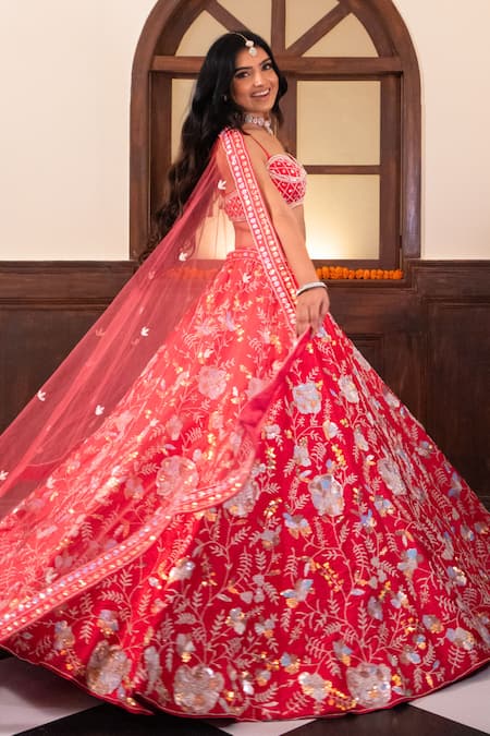 Buy_Amaltas Couture_Pink Silk, Net Sequins, Beads, Embroidery Sweetheart Neck Botanical Lehenga Set 