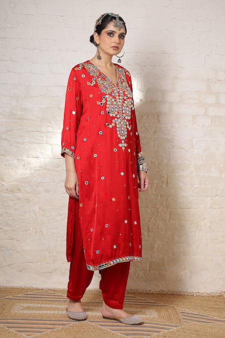 Sheeshakari_Red Silk Embroidery, Mirrors, Beads, Zari V-neck Paisley Work Kurta Salwar Set _at_Aza_Fashions