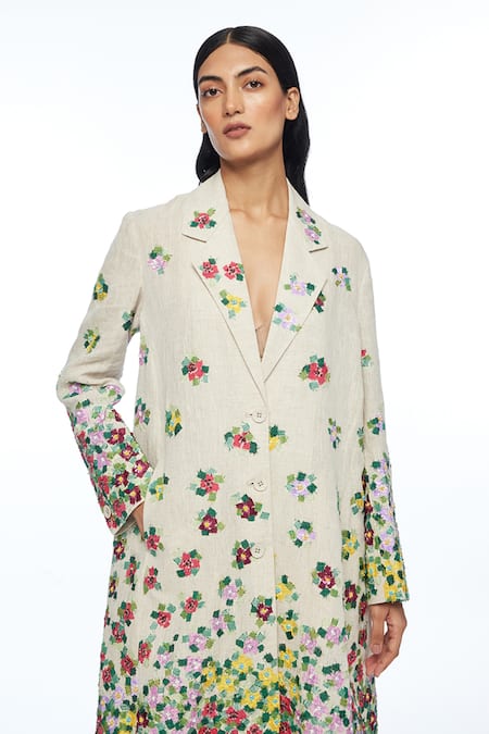 Buy_Payal Pratap_Beige Linen Applique, Embroidery V-neck Polliniana Multi Jacket _Online_at_Aza_Fashions