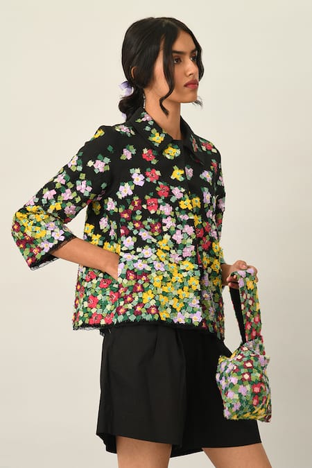 Shop_Payal Pratap_Black Handloom Cotton Pleated Shorts _Online_at_Aza_Fashions