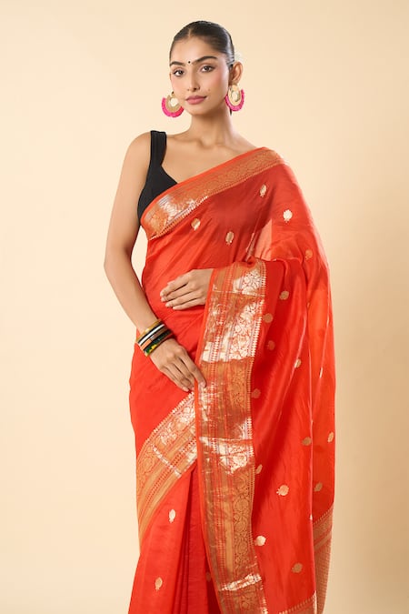Mint N Oranges_Orange Organza Zari Floral Woven Saree With Unstitched Blouse Piece _Online_at_Aza_Fashions