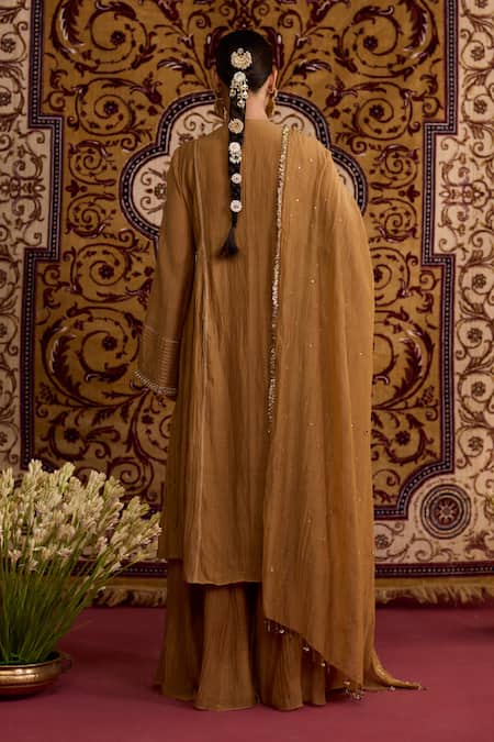 Meesa Hand Embroidered Chanderi Silk Kurta Set 