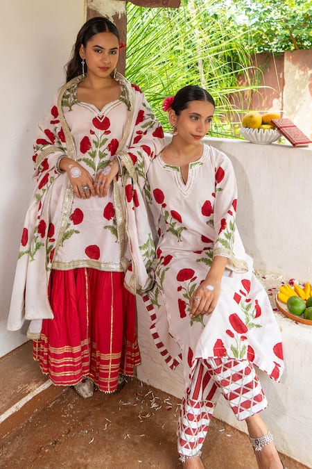 Shop_Maison Shefali_White Cotton Gota Patti V-neck Mughal Boota Hand Block Print Kurta Sharara Set 