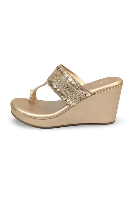 Buy_Devano_Gold Zari, Beads, Sequins Azrah Kolhapuri Wedges _Online_at_Aza_Fashions