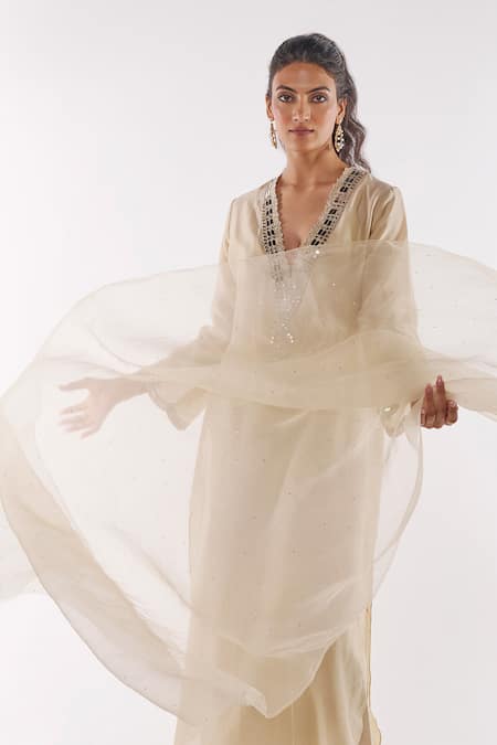 Buy_Ankita Dharman_Ivory Chanderi, Organza Mirrors V-neck Pearl Work Kaftan Set _Online_at_Aza_Fashions