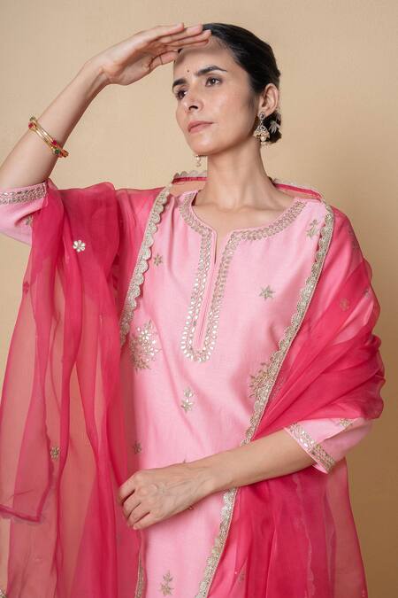 Kameez_Pink Chanderi, Cotton, Organza Gota Patti, Lace, Cut Rose Blush Kurta Set _Online_at_Aza_Fashions