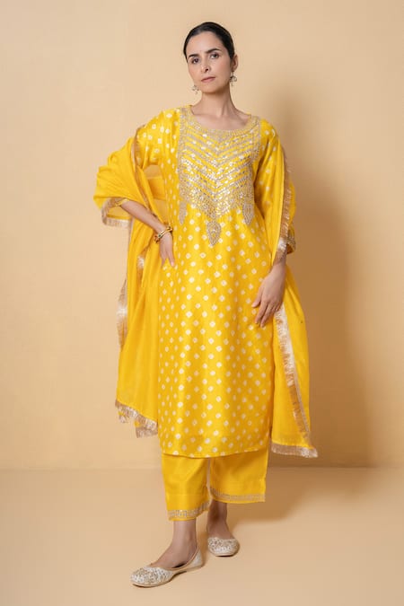 Kameez Sunlit Glow Gota Patti Chanderi Kurta Set 