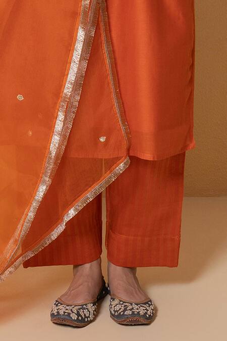 Kameez_Orange Chanderi, Organza Embroidery, Sequins, Orchid Marori Work Kurta Set _Online_at_Aza_Fashions
