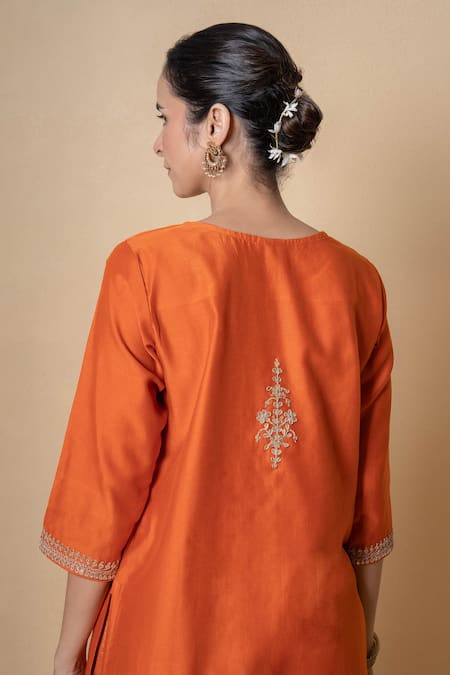Buy_Kameez_Orange Chanderi, Organza Embroidery, Sequins, Orchid Marori Work Kurta Set _Online_at_Aza_Fashions
