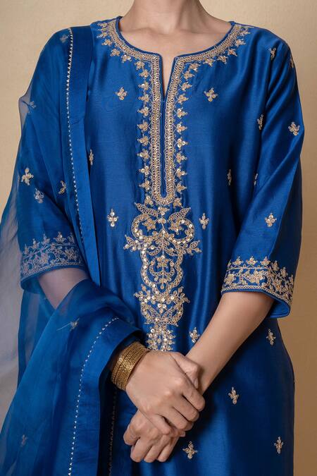 Kameez_Blue Chanderi, Organza Embroidery, Lace Split Yale Marori Work Kurta Set _at_Aza_Fashions