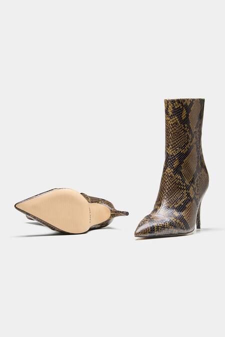 Oroh_Green Ramona Snake Print Pointed Toe Ankle Boots _Online_at_Aza_Fashions