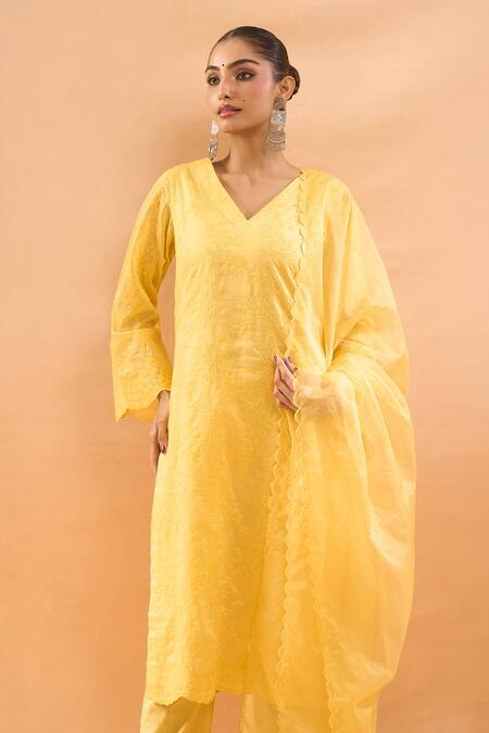 Neha Mehta Couture_Yellow Silk Embroidery V-neck Kurta And Pant Set _Online_at_Aza_Fashions