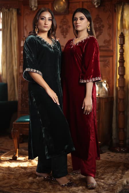 Shop Negra Elegante Green Velvet, Modal Pearl, Sequin And Zari Work, Straight Kaftan & Palazzo Set Online at Aza Fashions Shop_Negra Elegante_Green Velvet, Modal Pearl, Sequin And Zari Work, Straight Kaftan & Palazzo Set _Online_at_Aza_Fashions