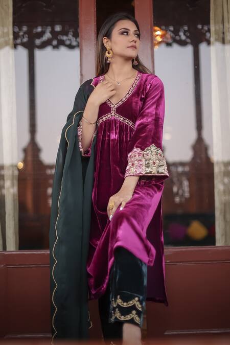 Shop_Negra Elegante_Magenta Silk Velvet Hand Embroidered Zardozi V Neck Anarkali Palazzo Set _Online_at_Aza_Fashions