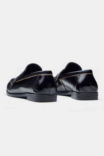Oroh Fernanda Genuine Leather Chain Loafers 