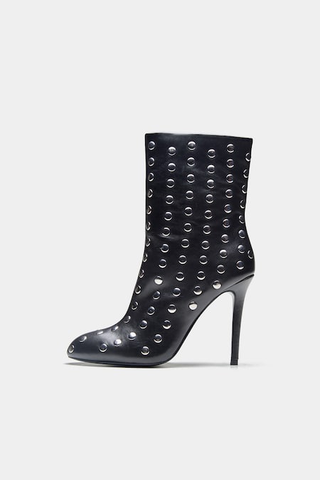 Oroh_Black Studs Eliana Studded Genuine Leather Ankle Boots _at_Aza_Fashions