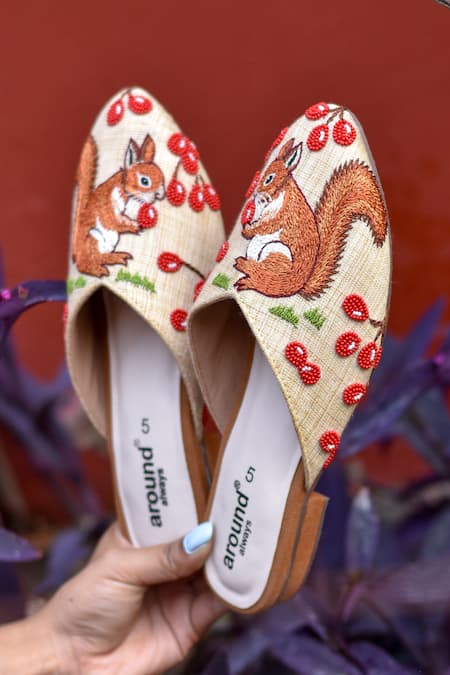 Around Always Squirrel Design Textured Open-Back Mules