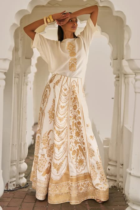 Dash And Dot_Ivory Brocade, Silk Metallic Thread Banaras Maxi Skirt _Online_at_Aza_Fashions