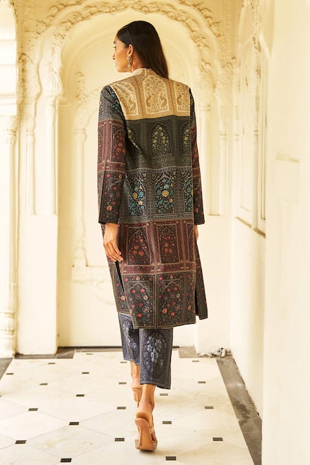Dash And Dot Mughal Print Jacket Set 