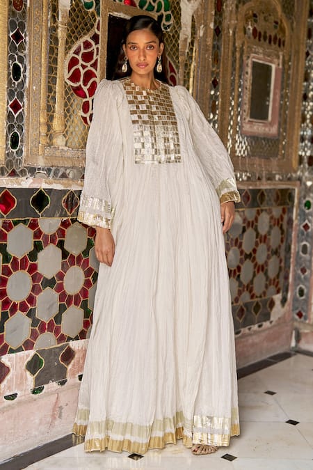 Dash And Dot Crushed Gota Weave Tunic 