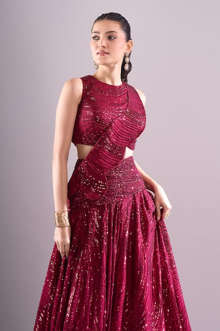 Samyukta Singhania_Red Net, Lycra Embroidery, Sequins Round Neck Hand Lehenga Set _at_Aza_Fashions