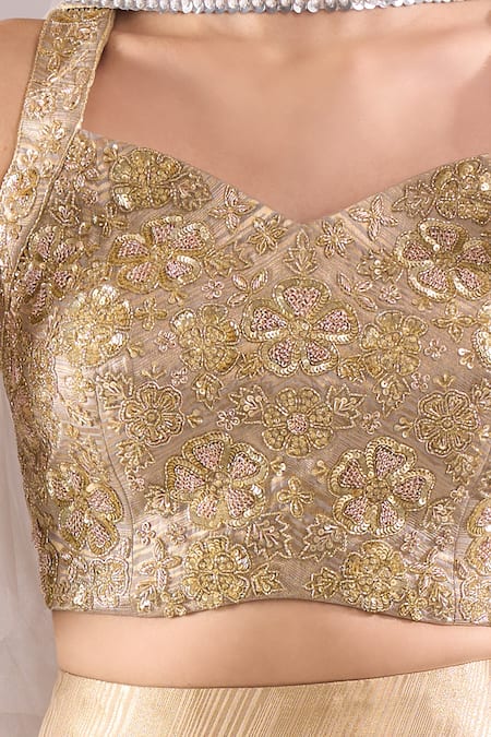 Buy_Samyukta Singhania_Gold Brocade Embroidery Sweetheart Neck Hand Lehenga Set 