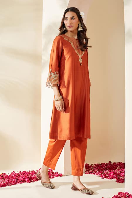 Mushio_Orange Chanderi Embroidery Keyhole Neck Svara Kurta _Online_at_Aza_Fashions