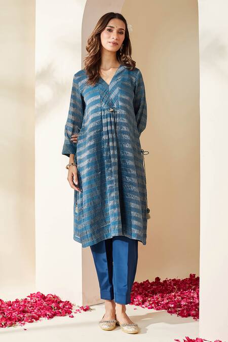 Mushio_Blue Chanderi Zari, Tassels, Embroidery Dark Stripe Embellished Pranita Kurta _Online_at_Aza_Fashions