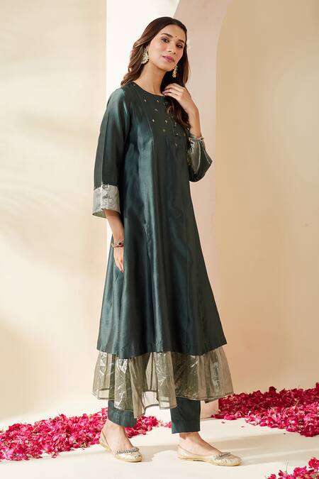 Buy_Mushio_Green Chanderi Embroidery Round Neck Royal Hand Embellished Nazneen Kurta _Online_at_Aza_Fashions