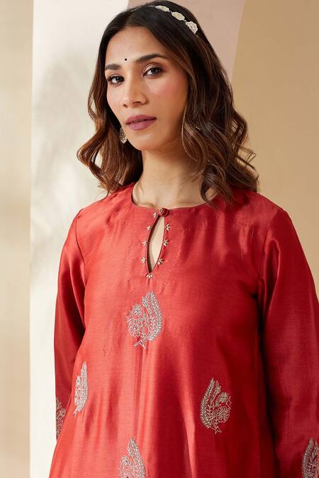 Mushio_Red Chanderi Embroidery, Tassels Round , Keyhole Dilruba Kurta _Online_at_Aza_Fashions