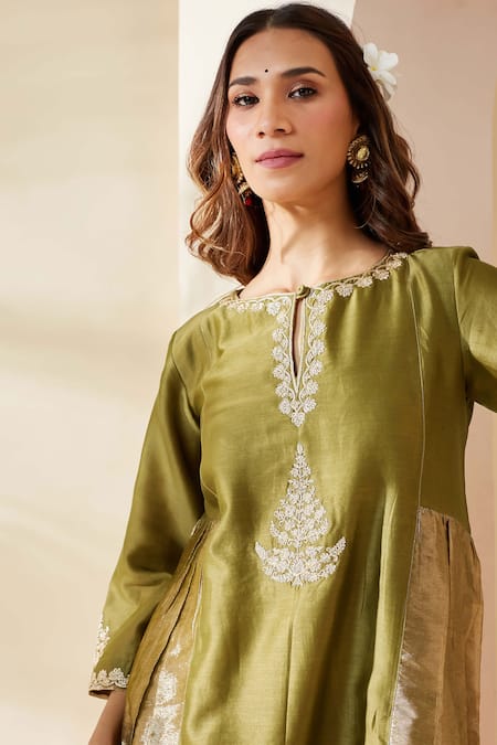 Shop_Mushio_Olive Green Chanderi Embroidery Round , Keyhole Mehreen Kurta 