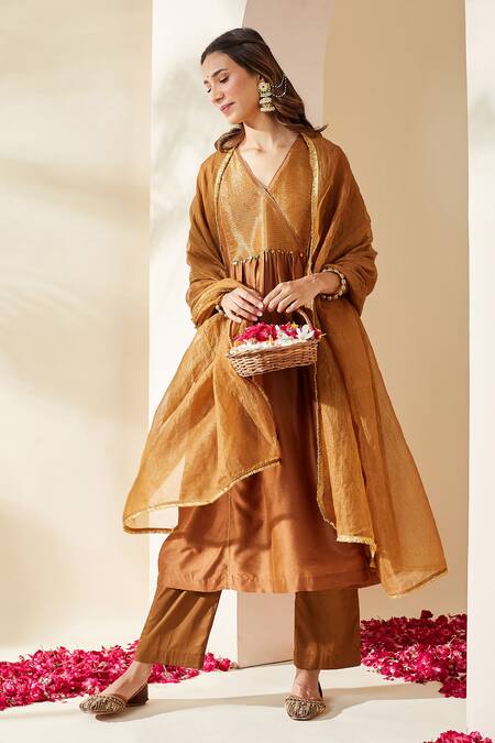 Buy_Mushio_Brown Chanderi, Cotton, Silk, Tissue, Kota Hand Embellished Zohra Kurta Set _Online_at_Aza_Fashions