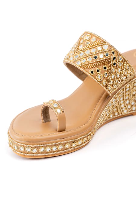 Buy_Preet Kaur_Beige Embroidery, Mirrors, Beads Zareen Hand Wedges _Online_at_Aza_Fashions