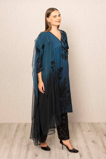 RANNA GILL_Teal Polyester Embroidery, Sequins V-neck Alira Floral Motif Tunic And Dupatta Set_at_Aza_Fashions
