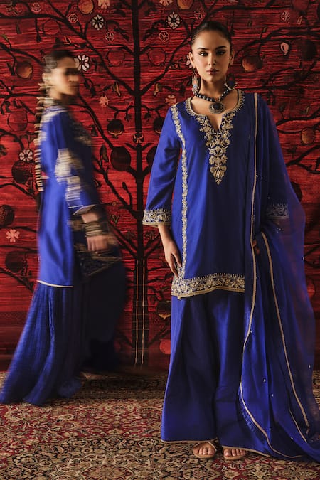 Shalkii Embroidered Kalidar Kurta & Salwar Set 